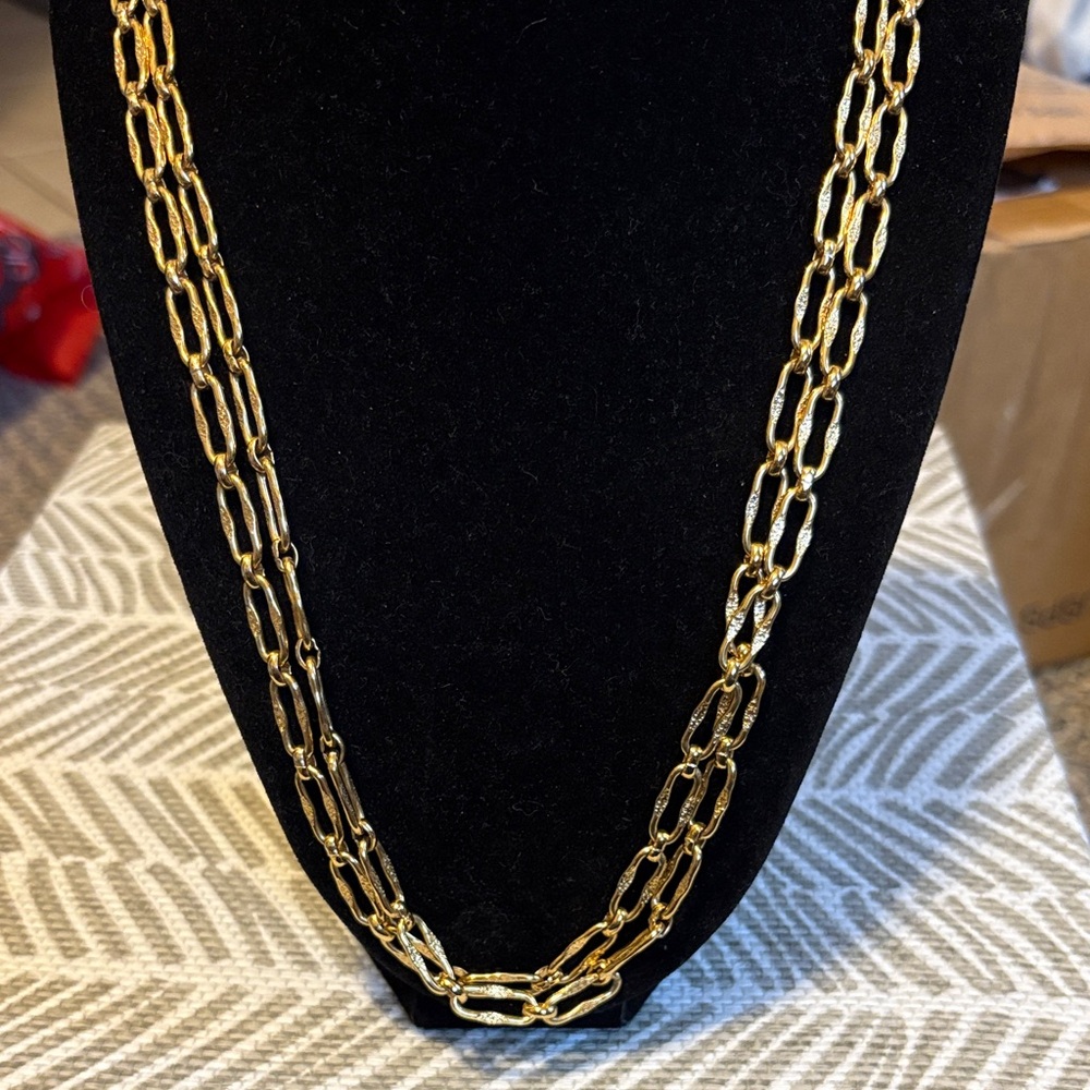 Monet gold link necklace